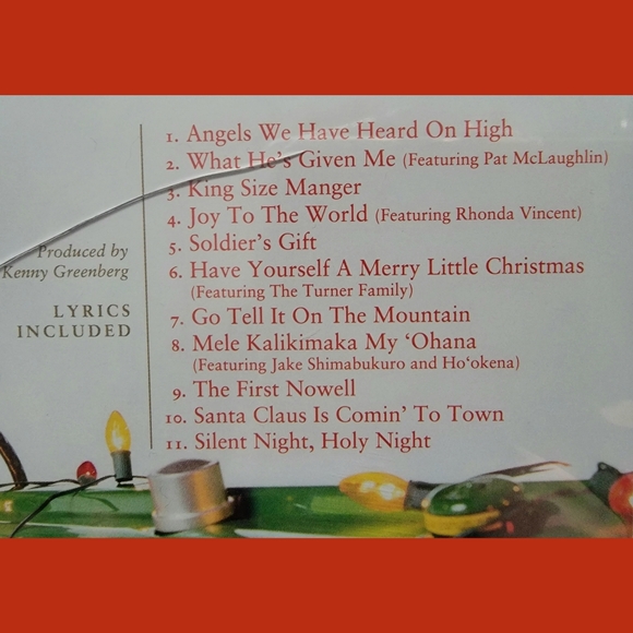 BNWT Josh Turner Christmas CD King Size Manger - Picture 3 of 3